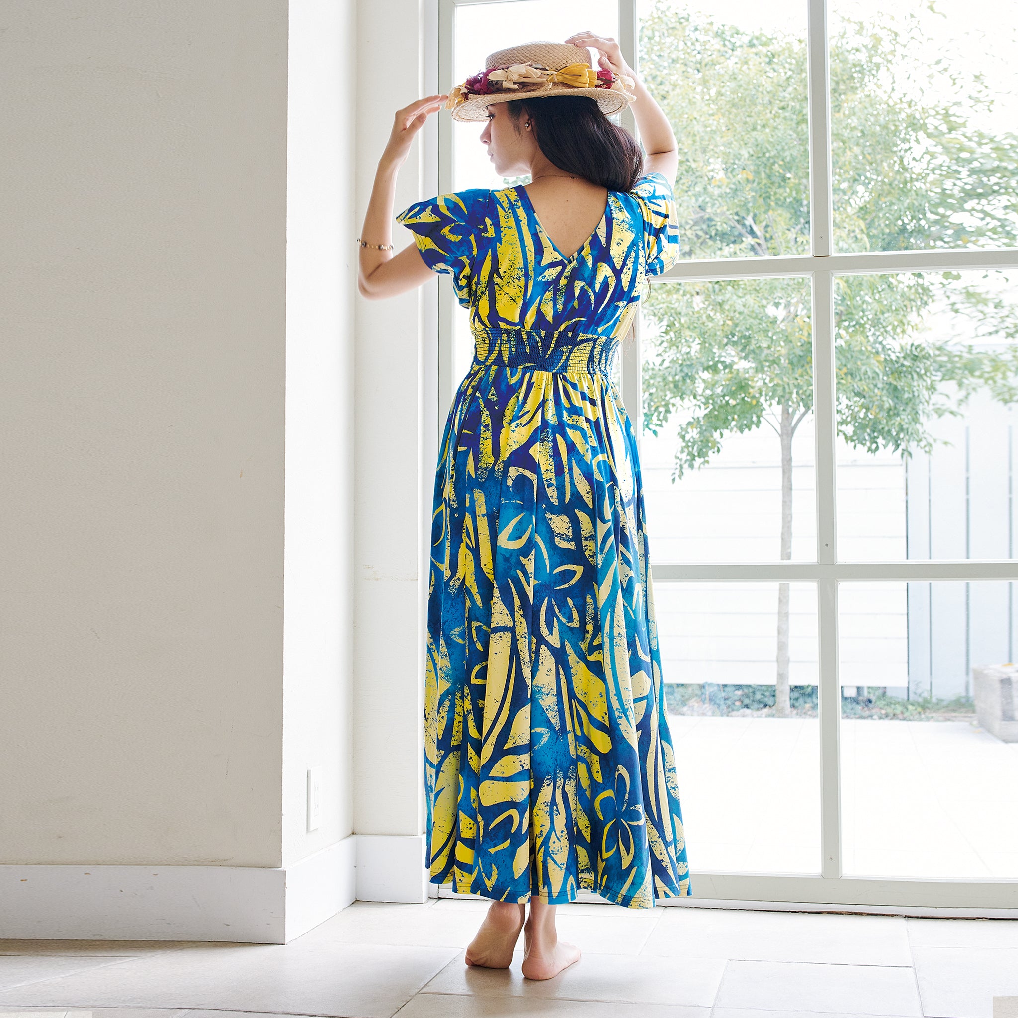 【美品】フォクシー ロージースリーブフレアワンピース 半袖 ミモレ丈 水色 50%OFF】フィット＆フレアワンピース | レースワンピースやブラウス